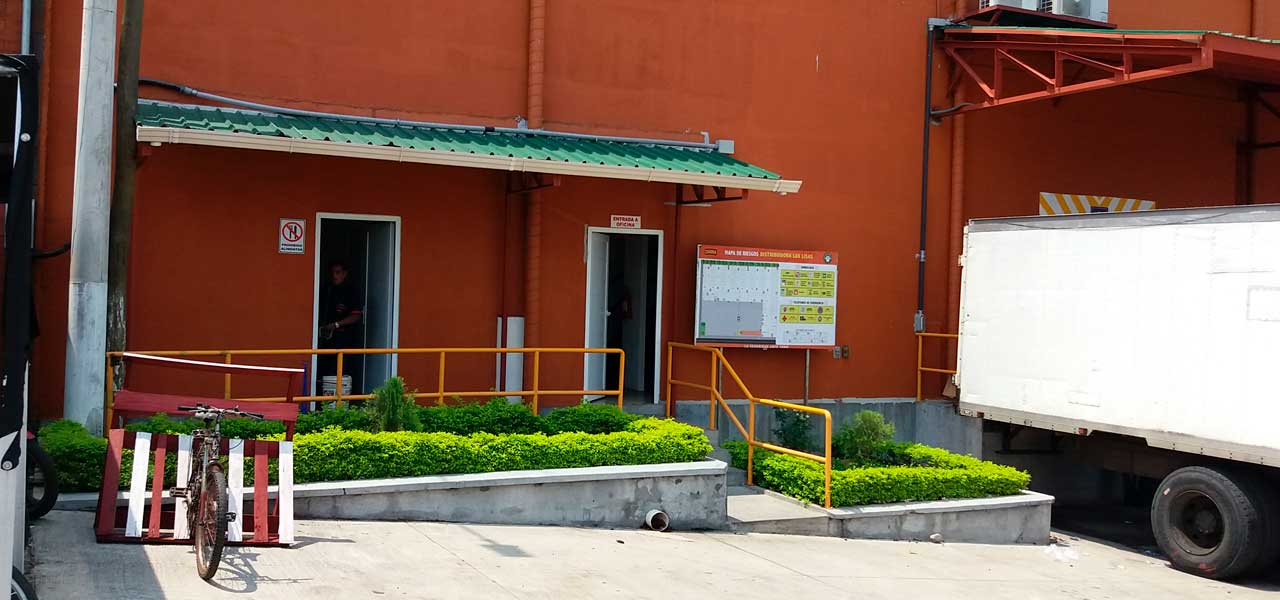Área exterior de Bodegas Rodezno
